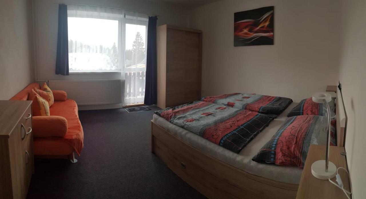 Apartmany Puskarcikova Харачов Екстериор снимка